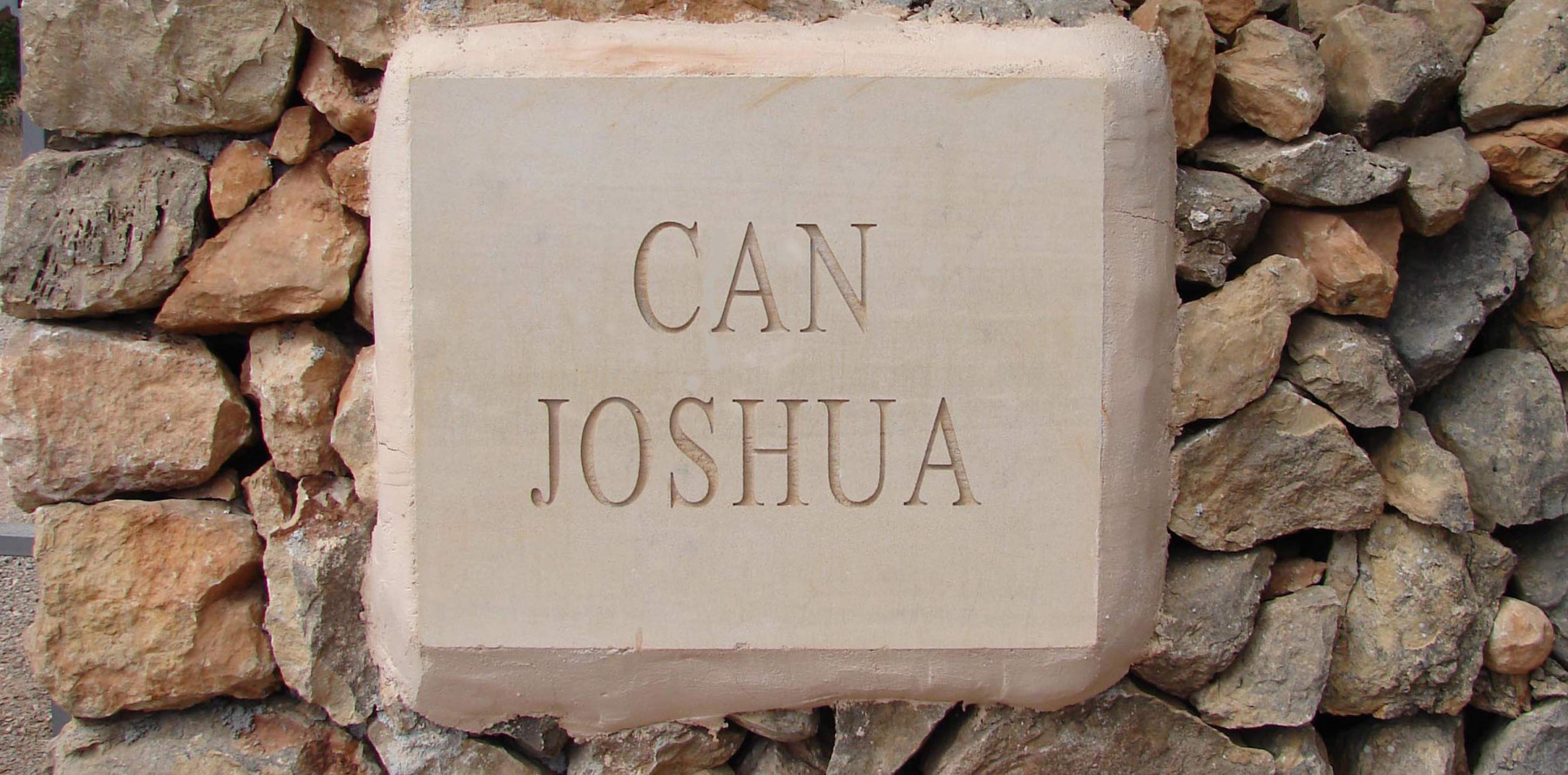 Herzlich willkommen<br>auf Can Joshua