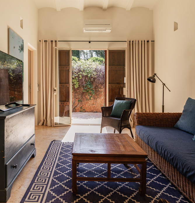 Can Joshua, Mallorca, Can Joshua, Mallorca, private gym finca Mallorca daily cleaning finca Mallorca, breakfast included villa Mallorca, historic-style finca modern comfort sea view finca Mallorca