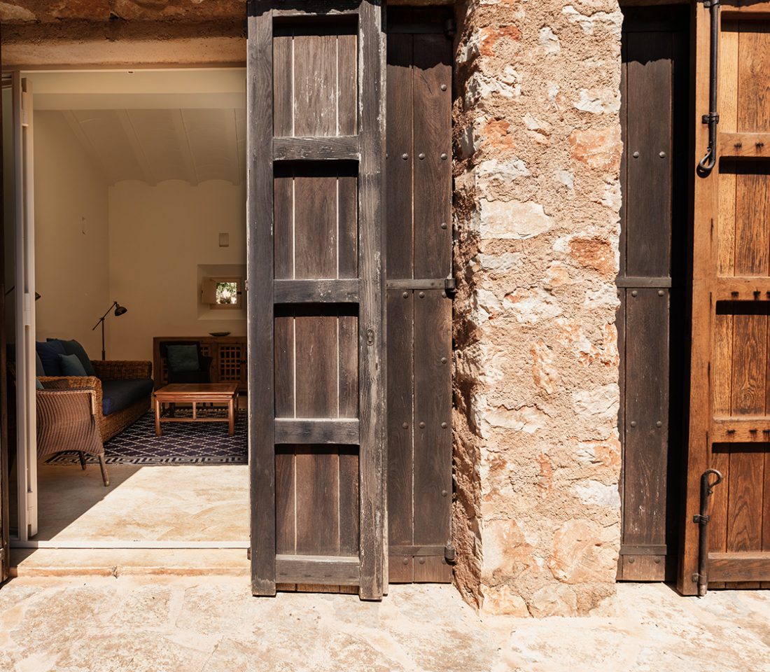 luxury finca rental Mallorca, south east holiday home with private pool Mallorca, finca near Palma airport Mallorca family-friendly finca 6 bedrooms Mallorca, finca with gym and staff Mallorca, nature reserve finca Mallorca, scenic terrace finca Mallorca rental