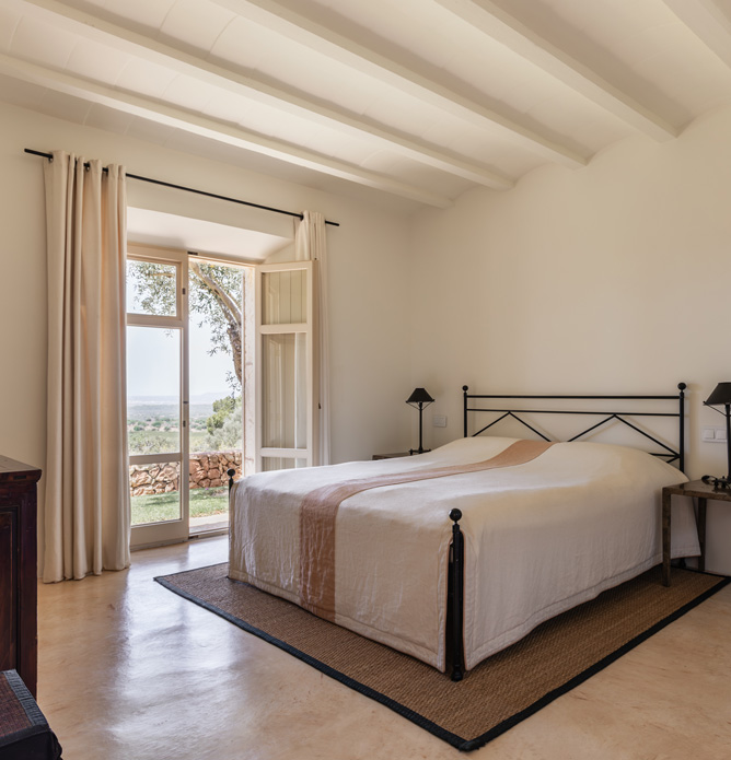 rural finca Mallorca southeast, finca near Santanyí Mallorca, Mallorca finca holiday near nature reserve Can Joshua finca